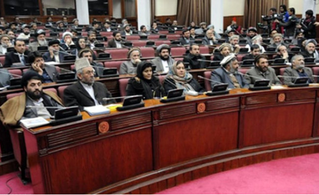مجلس نمایندگان مسئولان وزارت معادن، داخله و اطلاعات و فرهنگ را استجواب کرد
